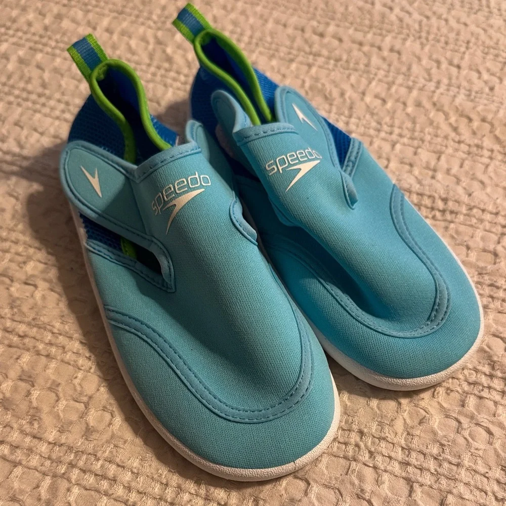 Kids Water Shoes - Blue and Teal